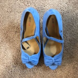Just Fab periwinkle heels